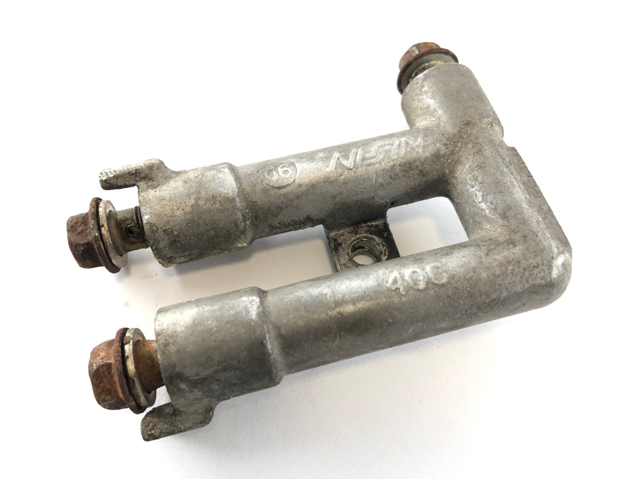 Suzuki GSX-R 1100 GV73B [1991] - Brake line distributor front