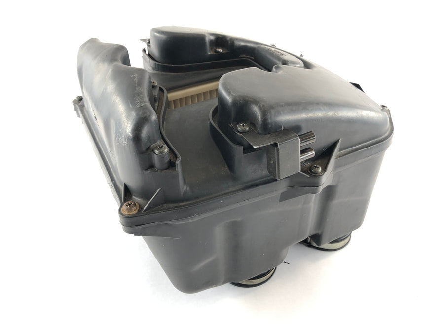 Yamaha V-max 1200 2EN [1997] - Air filter box airbox