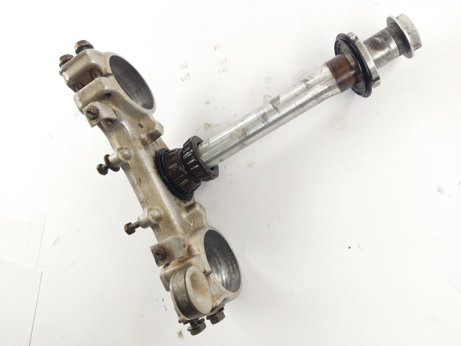 Husquvarna TE 250 H8 [2004] - lower triple clamp