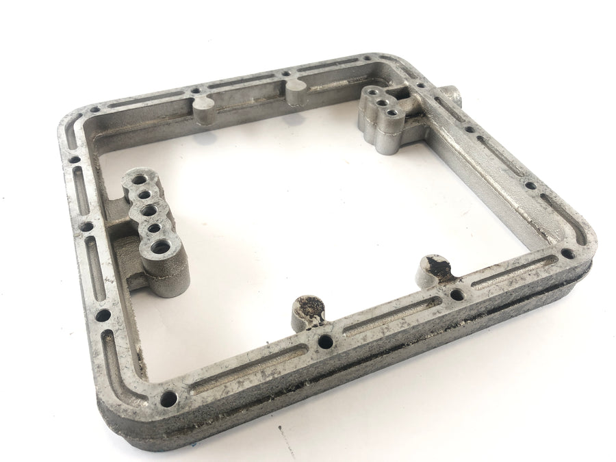 Moto Guzzi Le Mans 1000 VV [1988] - Oil pan intermediate cover
