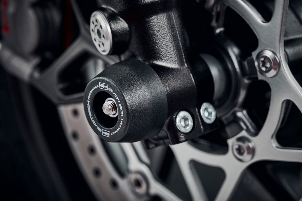 Triumph Street Triple S (660) [ab 2020] - Achsprotektoren-Set – 360° Ansicht 2