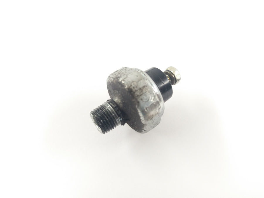 Honda CBR 900 RR SC28 [1993] - Oil pressure switch