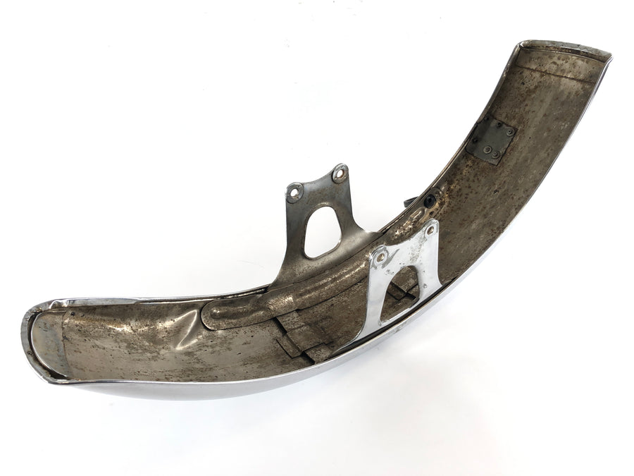 Yamaha XS 650 Type 447 [1975] - Front fender with dent and crack