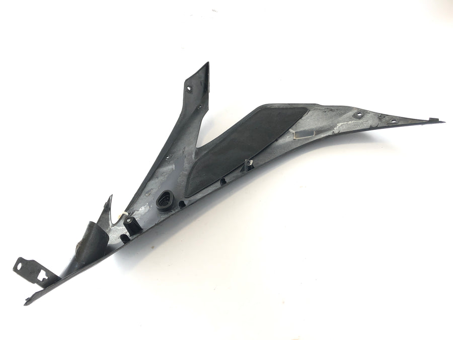Yamaha YZF R1 RN12 [2005] - Fairing side top right