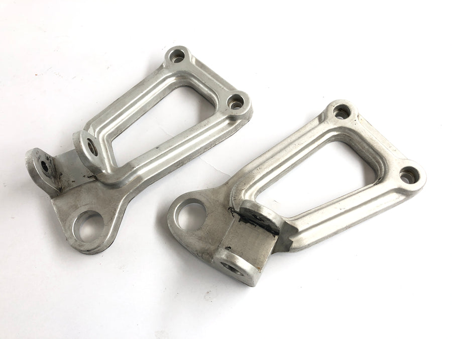 Ducati 888 Strada [1993] - Footrest holder pillion left and right