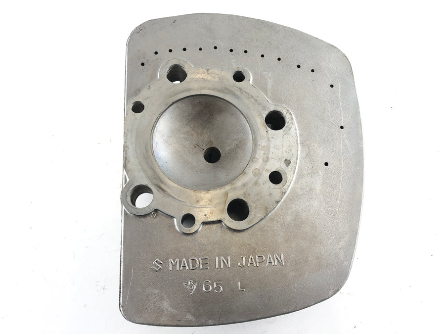Suzuki T 500 [GT 500] - cylinder head left