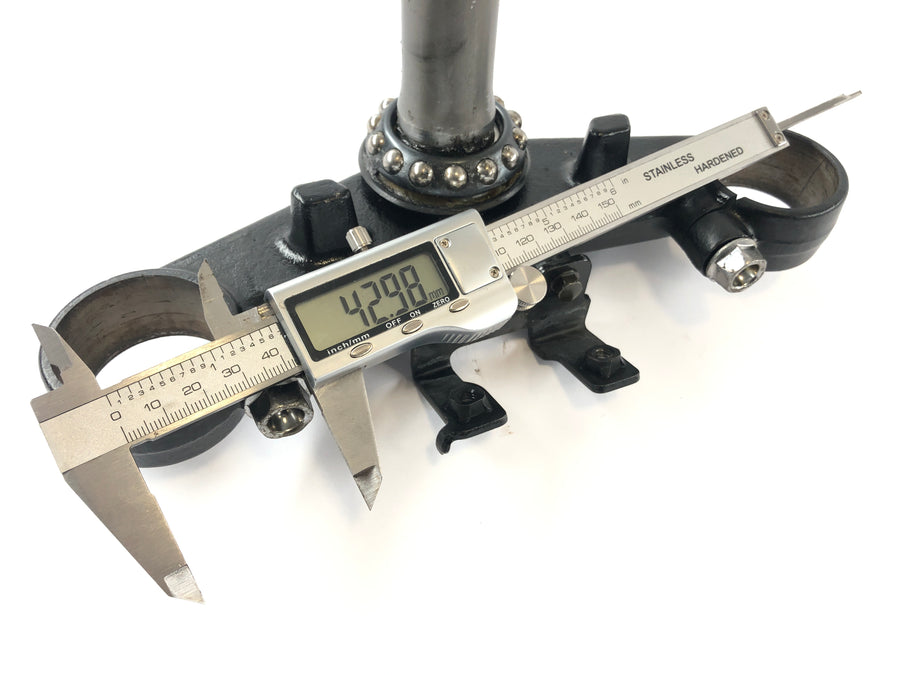 Honda VFR 800 RC46 [2005] - lower triple clamp