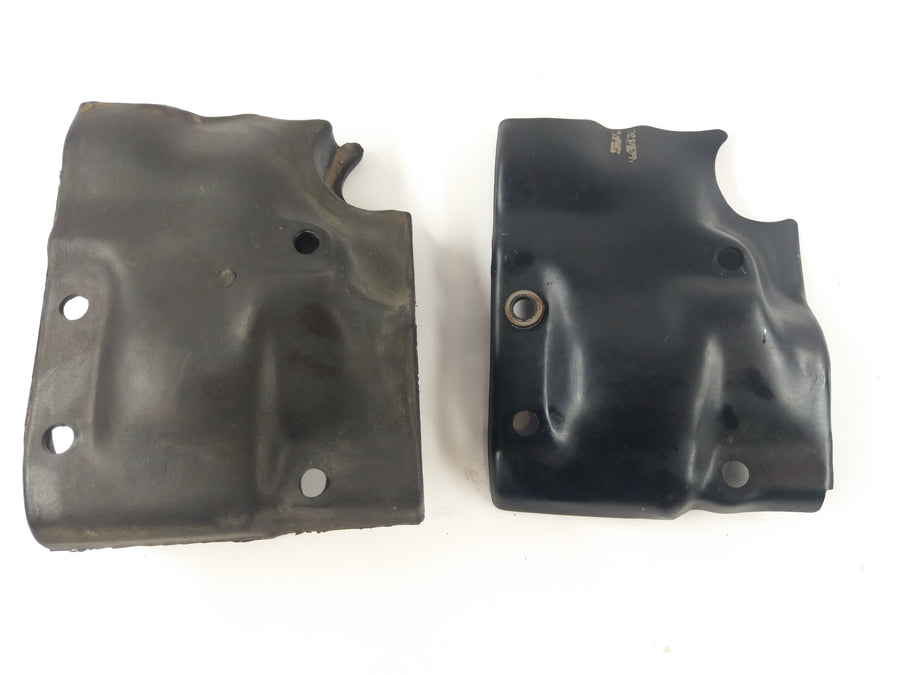 Triumph Tiger 885i T709 [1999] - Alternator cover