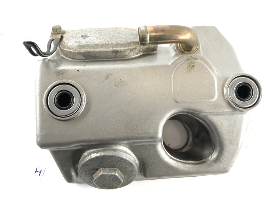 Honda Africa Twin XRV 750 RD07 [1993] - Valve cover cylinder head rear