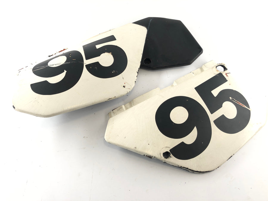 Yamaha DT 125 4BL [1997] - Rear fairing side panels left and right
