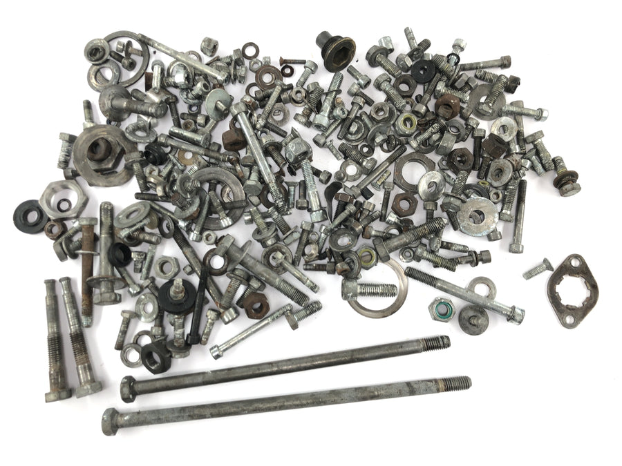 Ducati 500 SL Pantah [1981] - remaining parts and screws mixed lot of remaining parts