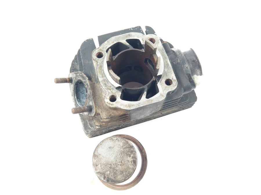 Yamaha RD 250 350 - Type 351 352 - Cylinder with piston