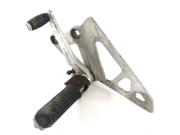 Suzuki GSX-R 1100 GV73B [1991] - Footrest Driver's footrest Left with gearshift pedal - 0