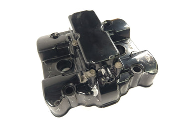 Honda VFR 750 F RC24 [1986] - Valve cover - 0