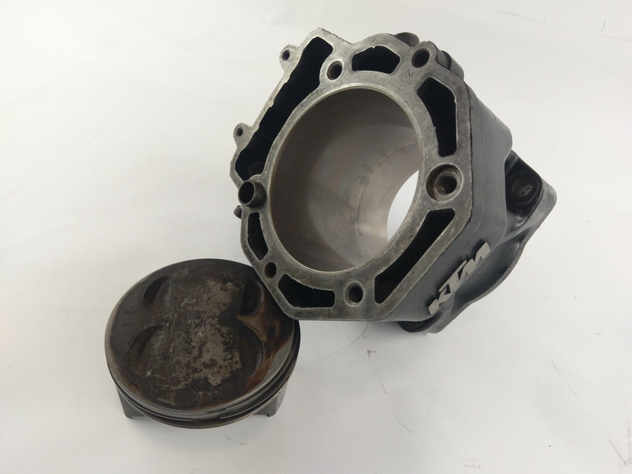 KTM 640 Adventure LC4 [1998] - Cylinder with piston