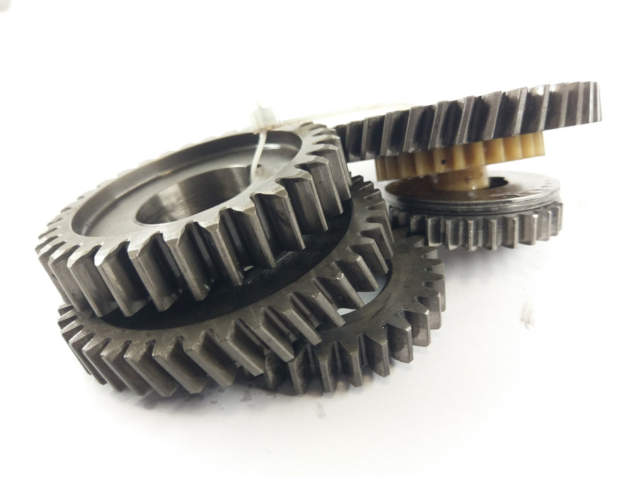 Aprilia RST 1000 Futura [2004] - gears are bundle of secondary gears