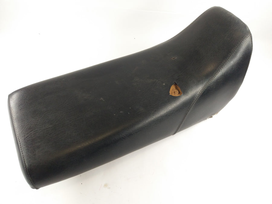 Yamaha YFS 200 Blaster [1995] - Seat cover damaged