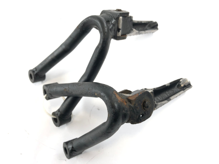 Beta RR 125 [2018] - Passenger footrests right and left with holder