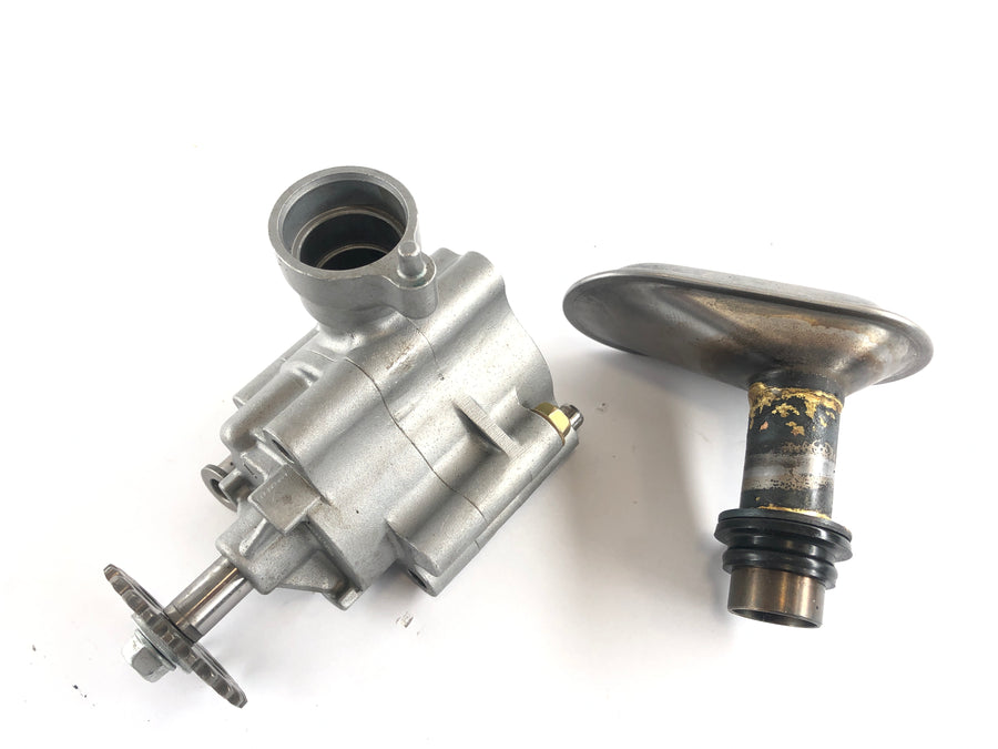 Honda Varadero XL 1000 SD02 [2002] - Oil pump and oil filter