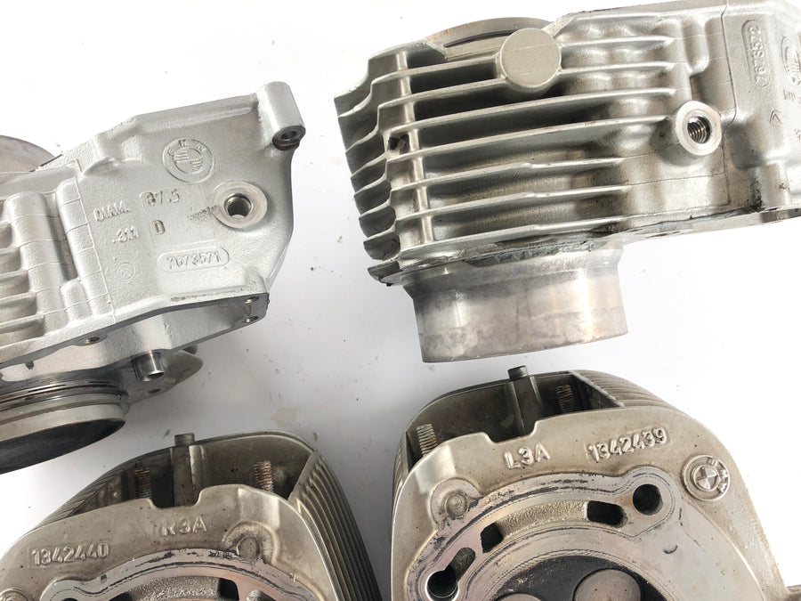 BMW R 1150 R R21 [2002] - Cylinder with piston and cylinder heads set