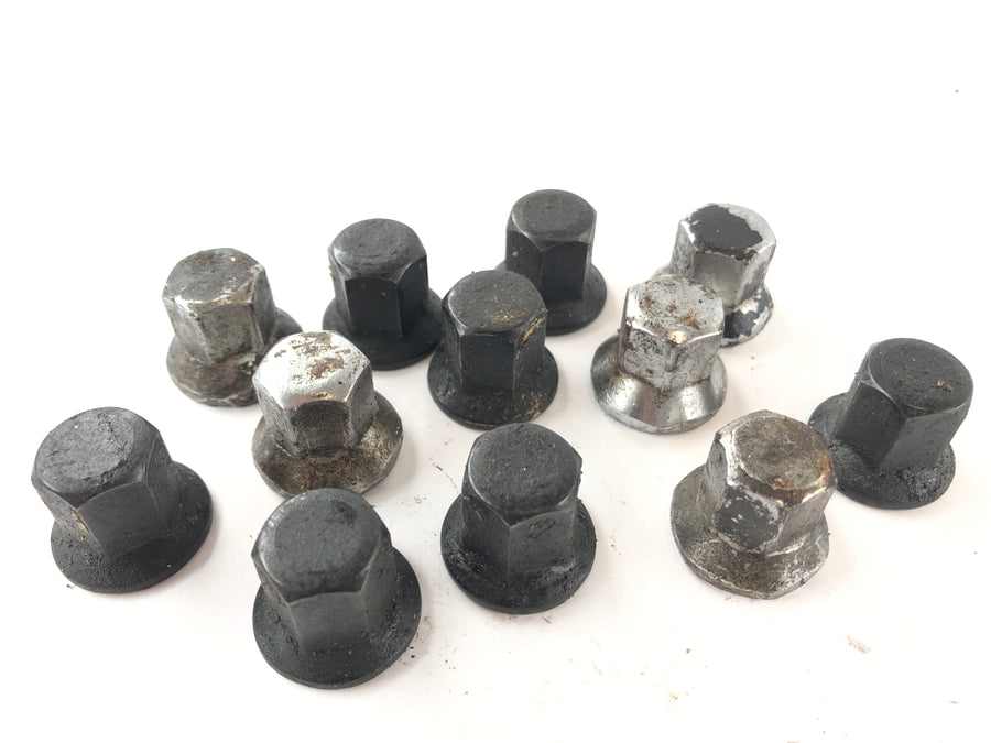 Kawasaki Z 750 E KZ750E [1981] - Cylinder head bolts
