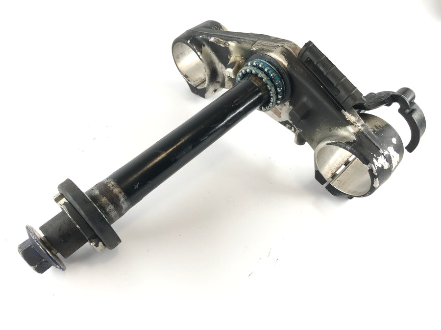 KTM Duke 390 [2014] - lower triple clamp