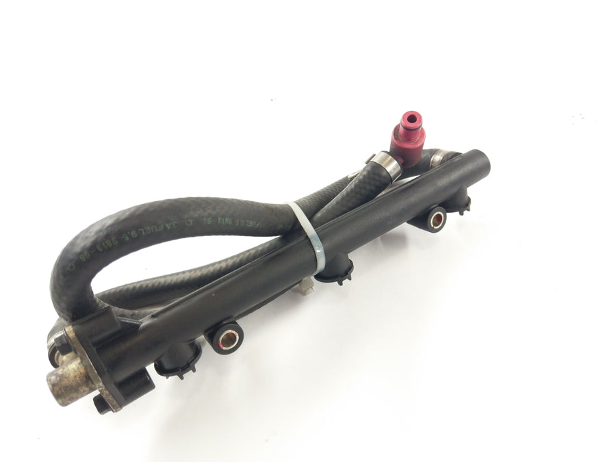 Triumph Daytona 955i T595 [1998] - Injector bar