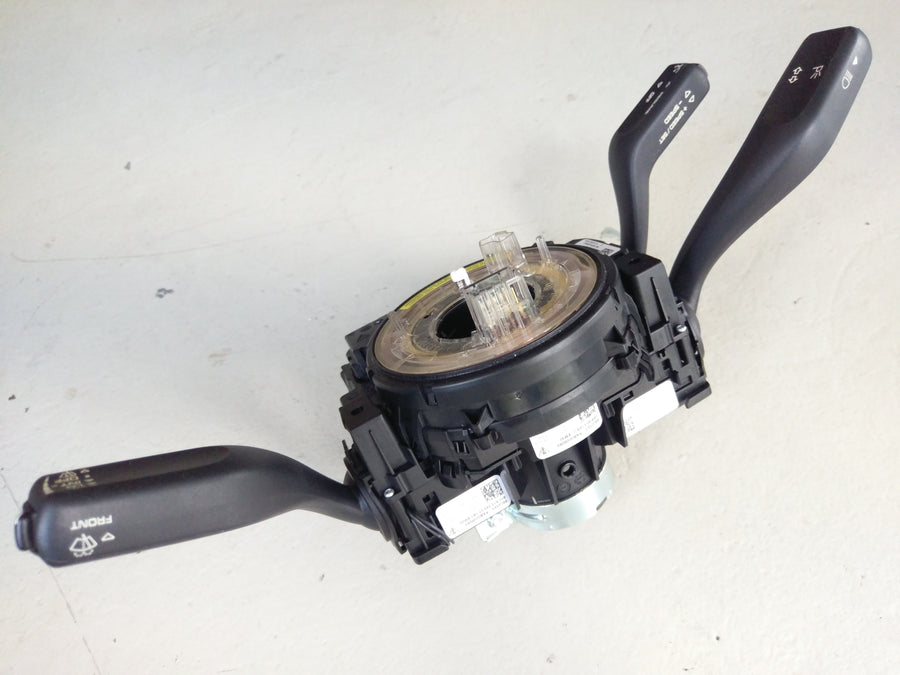 Porsche Panamera Turbo [2010] - Steering column switch