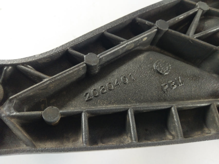 Triumph Trophy 1200 T300E [1996] - Footrest plate left
