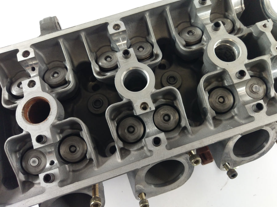 Benelli TNT 1130 Sport [2002] - Cylinder head