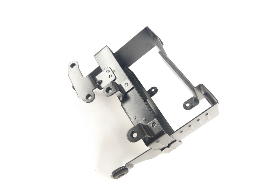 Suzuki GSF 400 GK75B Bandit [1991] - Battery box