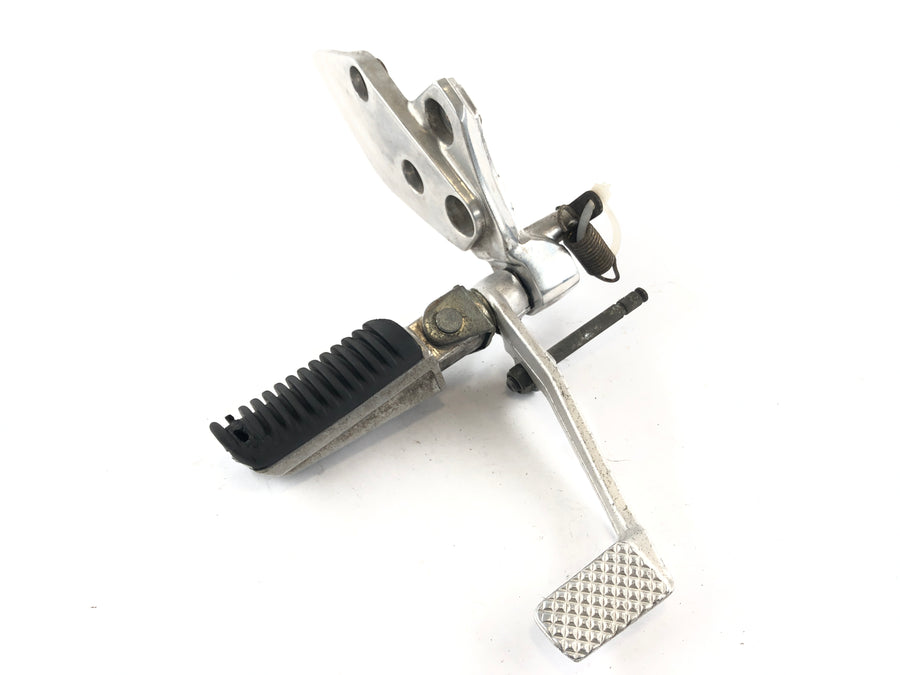 Yamaha XJR 1200 4PU [1995] - Footrest right and brake pedal driver's footrest