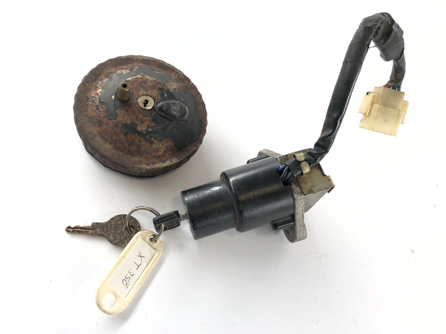 Yamaha XT 350 55V [1987] - Ignition lock tank lock