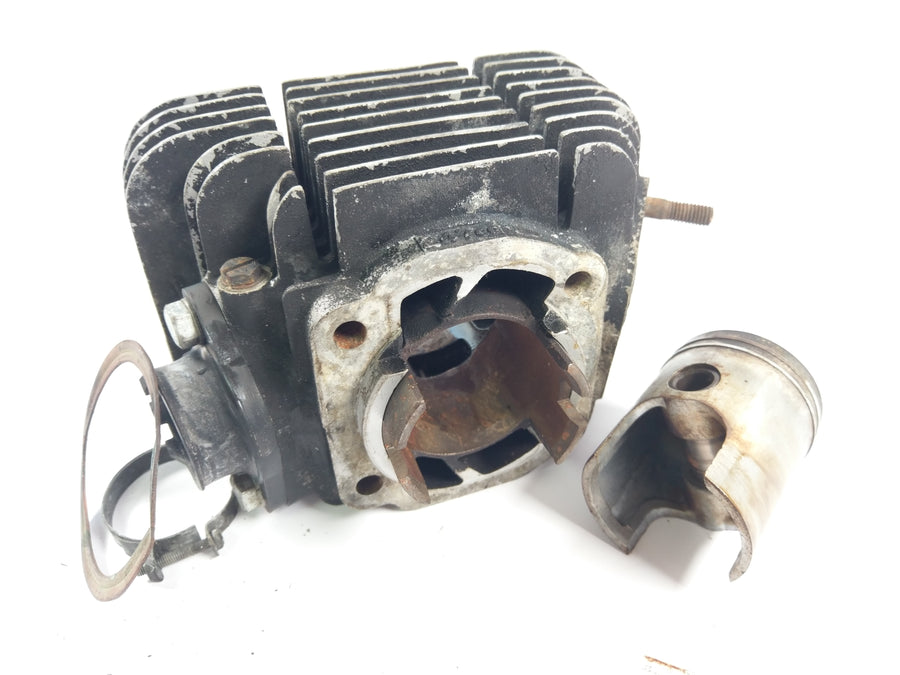Yamaha RD 250 350 - Type 351 352 - Cylinder with piston