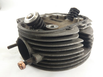 Moto Guzzi V7 Special [1970] - Cylinder head