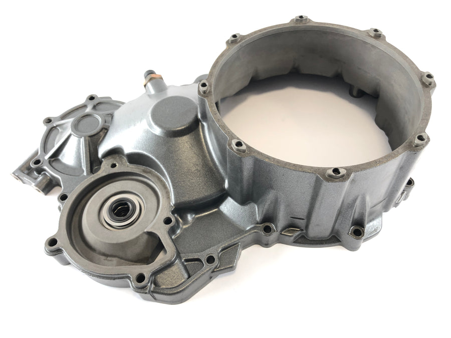 Aprilia RSV 1000 RR Factory [2009] - Clutch cover inside engine cover