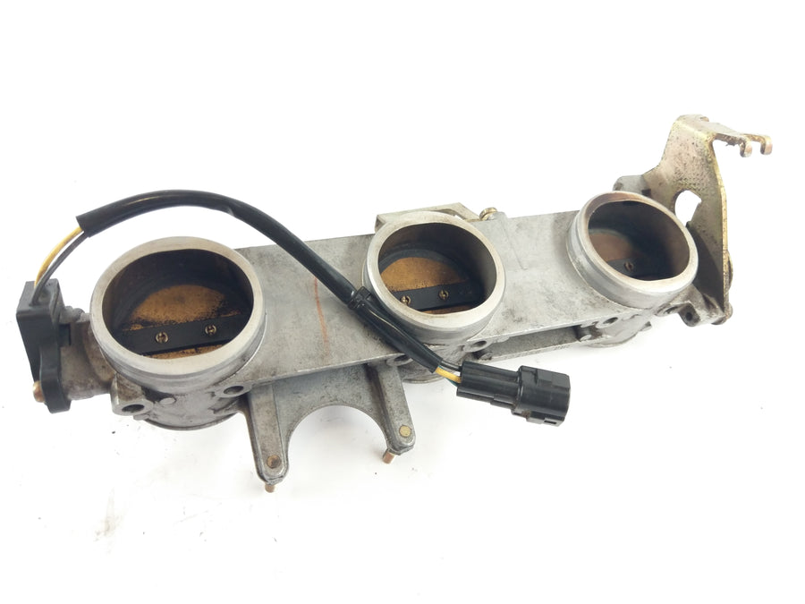 Triumph Speed ​​Triple 955i T595N [2002] - Throttle body Throttle body