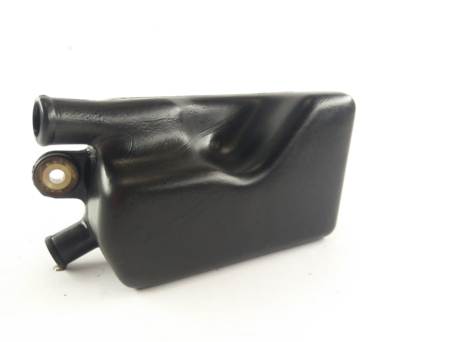 Ducati Monster 600 M600 [1994] - Crankcase ventilation expansion tank