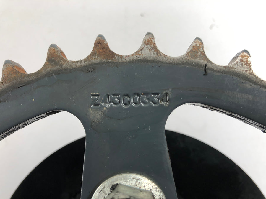Honda VF 1000 F SC15 [1986] - Sprocket carrier with sprocket