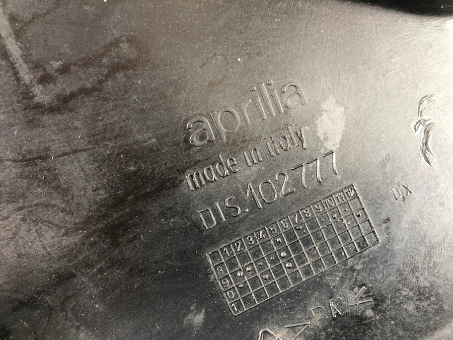Aprilia RS 125 [2000] - Frame cover right
