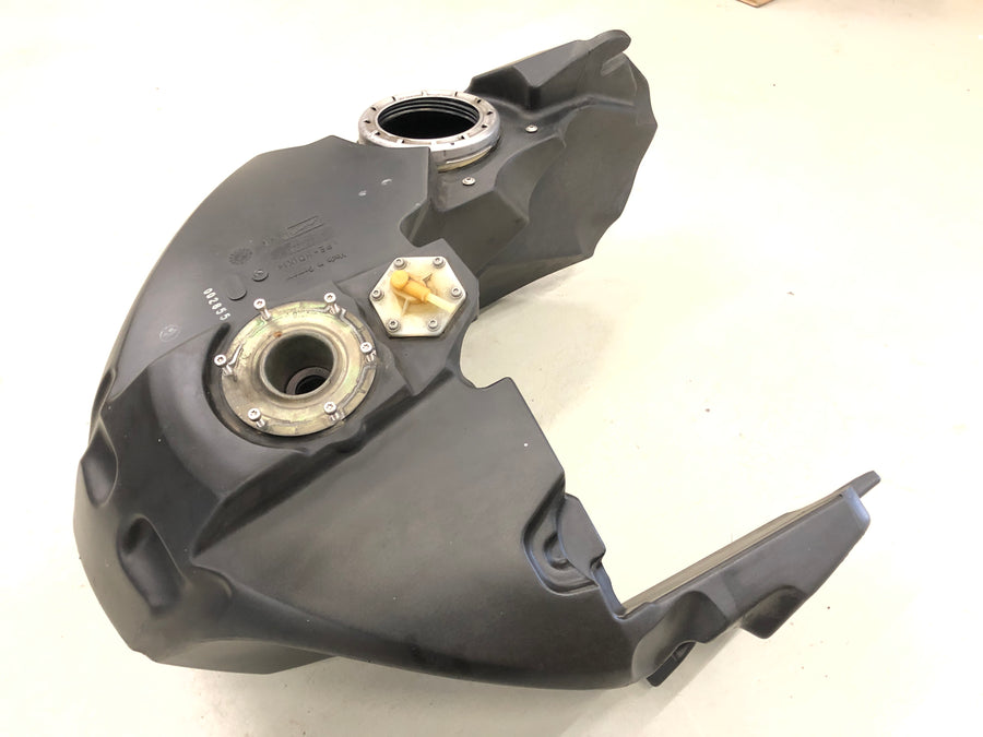 BMW R 1200 RT [2004] - tank