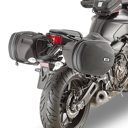 Yamaha MT 07 [2018–2024] – Abstandshalter für EASYLOCK Satteltaschen