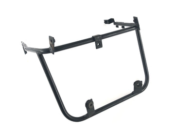Triumph Daytona 1200 T300D [1995] - Oil cooler bracket