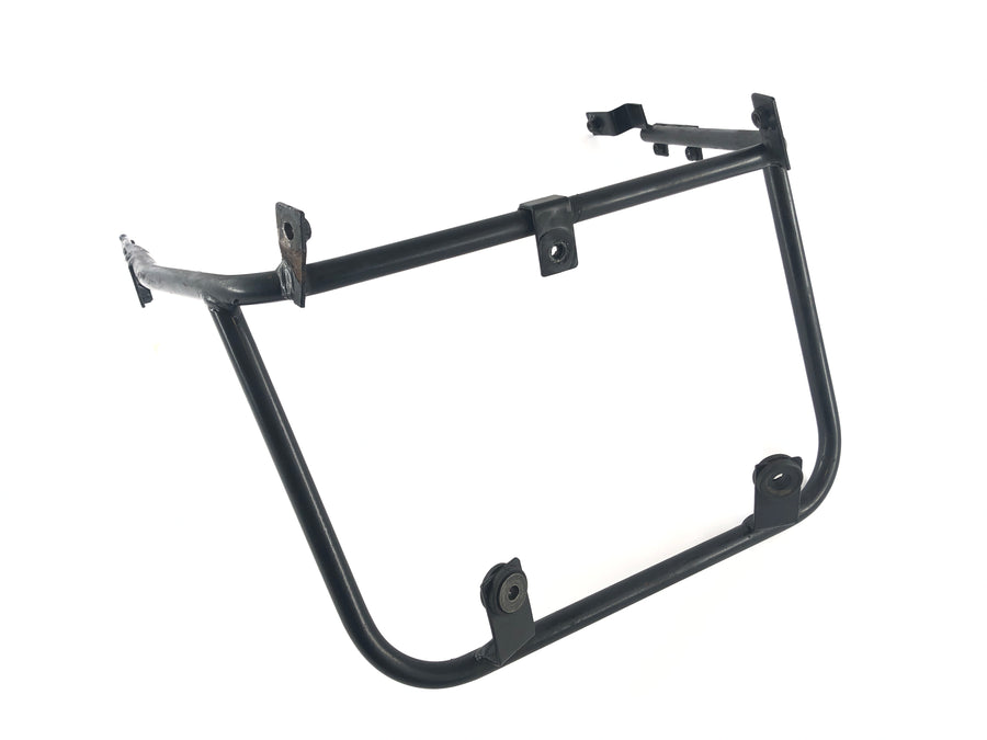 Triumph Daytona 1200 T300D [1995] - Oil cooler bracket
