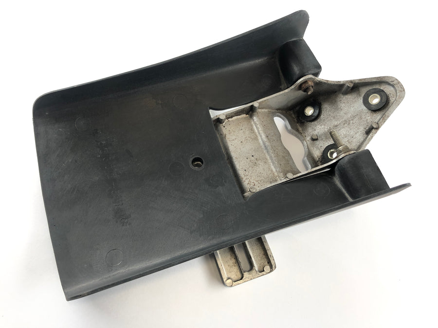 Suzuki LS 650 NP41B [1990] - License Plate Holder