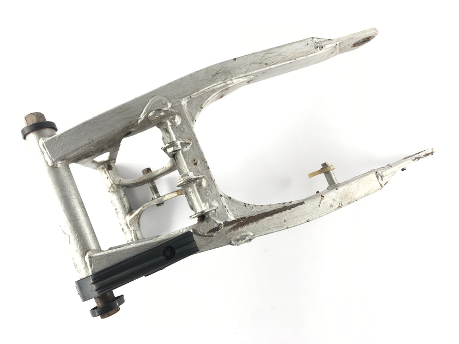 Suzuki DR 600 SN41A [1986] - Swingarm Rear swingarm