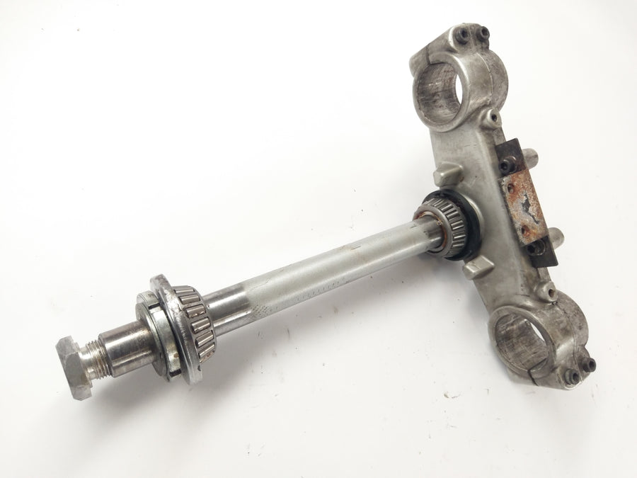 Moto Guzzi Quota 1100 ES [1999] - bottom triple clamp