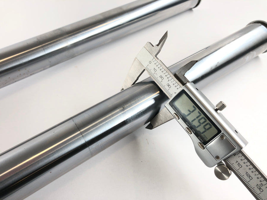 Suzuki LS 650 NP41B [1990] - Fork Telescopic fork with axle