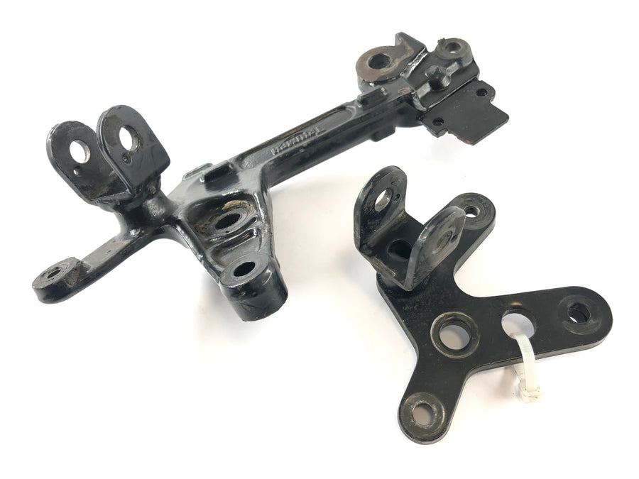 Triumph Tiger 900 T400 [1998] - Footrest holder front left and right