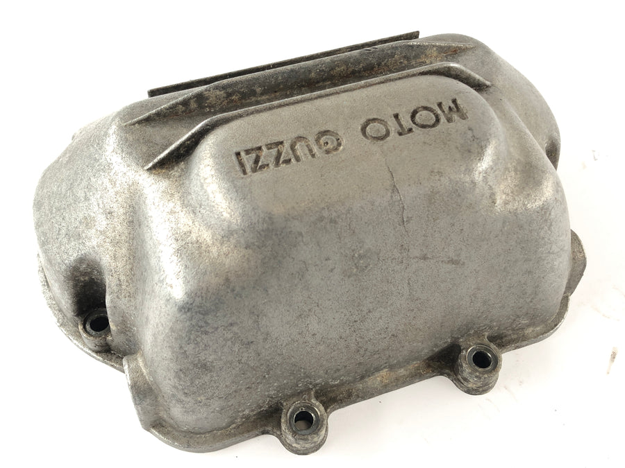 Moto Guzzi 850-T3 VD [1979] - Valve cover